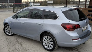 Opel Astra K Sports Tourer 1.4 Twinport 100KM 2016 Opel Astra 1.4i 101PS OPŁACONY Bezwypadkowy, zdjęcie 8