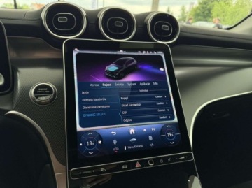 Mercedes GLC C254/X254 SUV 2.0 200d 163KM 2025 Mercedes-Benz GLC 200d mHEV 4Matic AMG Line Ambiente Kamera 360 CarPlay, zdjęcie 32