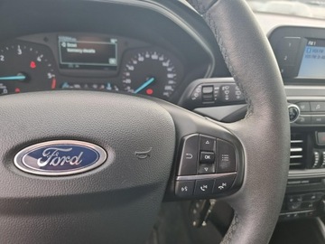 Ford Focus III Kombi Facelifting 1.5 TDCi 95KM 2018 Ford Focus 1.5 EcoBlue Trend Kombi. WX4509A, zdjęcie 15