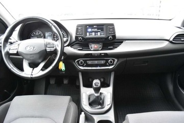 Hyundai i30 III Wagon 1.0 T-GDi 120KM 2019 Hyundai i30 Salon PL T-GDi 120 KM Combi Classic Business Klima Bezwypadkowy, zdjęcie 9