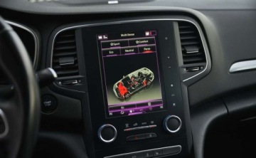 Renault Megane IV Grandtour 1.3 TCe 140 FAP 140KM 2018 Renault Megane Renault Megane 1.3 Benzyna 140KM, zdjęcie 30