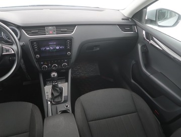 Skoda Octavia III Liftback Facelifting 2.0 TSI  190KM 2019 Skoda Octavia 2.0 TSI, Salon Polska, Serwis ASO, zdjęcie 7