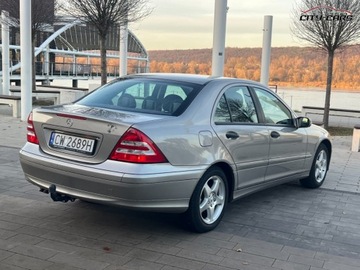 Mercedes Klasa C W203 Sedan W203 1.8 (C 180 Kompressor) 143KM 2007 Mercedes-Benz Klasa C 1.8 143 KM Kompresor Benzyna Zadbany 1.8, zdjęcie 27