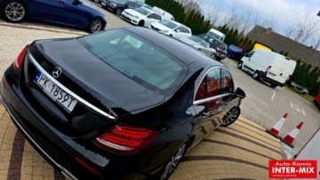 Mercedes Klasa E W213 Limuzyna 2.0 250 211KM 2017 Mercedes-Benz Klasa E E250 Zarejestrowany 2.0 Benzyna 210KM, zdjęcie 14