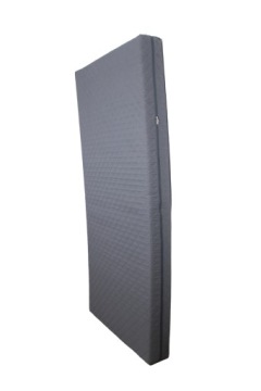 Серый стеганый наматрасник 70X200