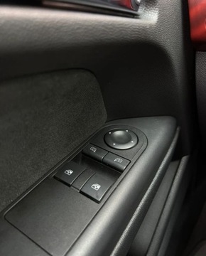 Opel Astra H Hatchback 5d 1.6 Twinport ECOTEC 105KM 2004 Opel Astra automat klima Alu Gwarancja w cenie Warszawa VWWL 1.6 Benzyna, zdjęcie 23