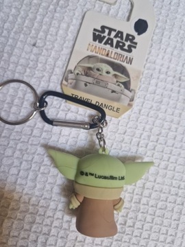 STAR WARS FAJNY BRELOK ZAPINKA BABY JODA FIGURKA