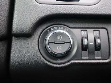 Opel Insignia I Sedan 2.0 CDTI ECOTEC 130KM 2009 Opel Insignia 2.0 CDTI, Automat, Navi, Klima, zdjęcie 18