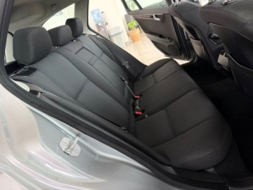 Mercedes Klasa C W204 2008 Mercedes-Benz Klasa C 1.8 Benzyna 156KM, zdjęcie 31