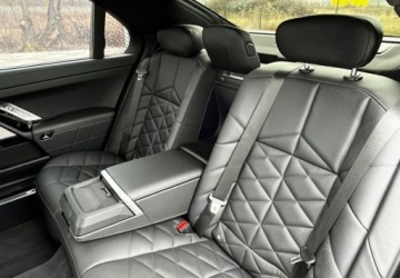 BMW Seria 7 G70 2023 BMW Seria 7 740d 285 KM xDrive M PRO Hak Led ACC Navi Shadow-Line Salon Po, zdjęcie 12