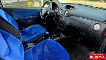 Citroen C2 1.1 i 61KM 2004 Citroen C2 Zarejestrowany 1.1 Benzyna 60KM, zdjęcie 11