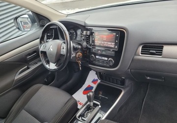 Mitsubishi Outlander III SUV Facelifting 2017 2.0 150KM 2019 Mitsubishi Outlander Super Stan Auto dobrze przetestowanie 1000 kilometer., zdjęcie 12
