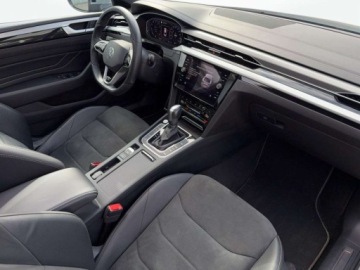 Volkswagen Arteon Fastback Facelifting 2.0 TSI 190KM 2022 Volkswagen Arteon 2.0 TSI DSG 190 KM FV23 Kamera cofania R-LINE 2.0, zdjęcie 12
