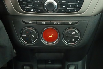 Citroen C-Elysee II Sedan Facelifting 1.2 PureTech 82KM 2018 Citroen C-Elysee 1.2 PureTech, Salon Polska, zdjęcie 9