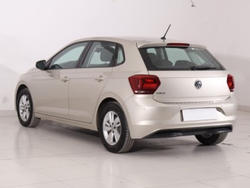 Volkswagen Polo VI Hatchback 5d 1.0 TSI 95KM 2018 VW Polo 1.0 TSI, Salon Polska, 1. Właściciel, zdjęcie 3