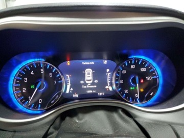 Chrysler Pacifica II 2024 Chrysler Pacifica Touring 2024 3.6l 3.6 Benzyna 287KM, zdjęcie 10