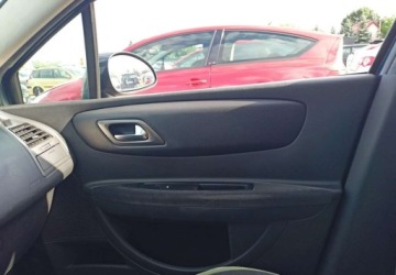 Citroen C4 I 2009 Citroen C4 Citroen C4 1.6 Diesel 90KM, zdjęcie 10