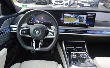 BMW Seria 7 G70 Sedan 3.0 40d 299KM 2024 BMW Seria 7 740 xDrive Laser M Pakiet ACC Virtual Ambiente Hak Panorama Ma, zdjęcie 18