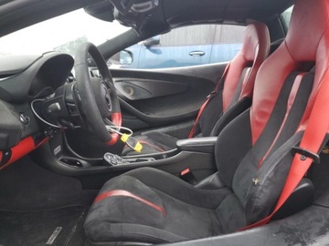  McLaren 570S Coupe Automotive 2018 3.8l 3.8 Benzyna 562KM, zdjęcie 8