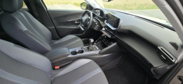 Peugeot 2008 II SUV 1.2 PureTech 130KM 2020 Peugeot 2008 77.000km, zdjęcie 6