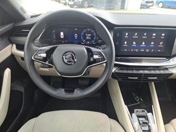 Skoda Octavia IV Liftback 2.0 TDI SCR 200KM 2023 Skoda Octavia 2.0TDI 200KM DSG 4x4 Wersja Style Salon Polska 2.0 Diesel, zdjęcie 16