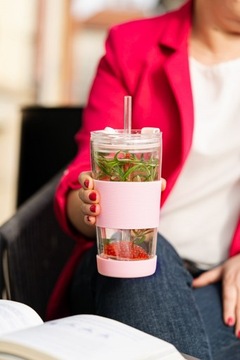 VIALLI FUORI ТЕРМОСТЕКЛЯННАЯ КРУЖКА С СОЛОМОЙ ДВОЙНОЙ КОФЕЙНЫЙ СТАКАН 600