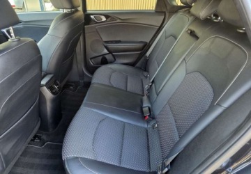 Kia Ceed III Hatchback 1.4 T-GDi 140KM 2018 Kia Ceed Kia Ceed 1.4 Benzyna 140KM, zdjęcie 16