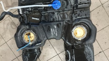 NÁDRŽ PALIVA CAYENNE II 7P 3.0 TDI 7P0201085