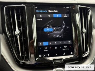 Volvo XC60 II Crossover Plug-In Facelifting 2.0 T6 350KM 2023 Volvo XC 60 T6 Plug-In Hybrid | AWD | Core | FV23%, zdjęcie 14