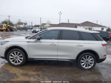 Lincoln 2022 Lincoln Corsair Standard 2022 2.0l 2.0 Benzyna 250KM, zdjęcie 2