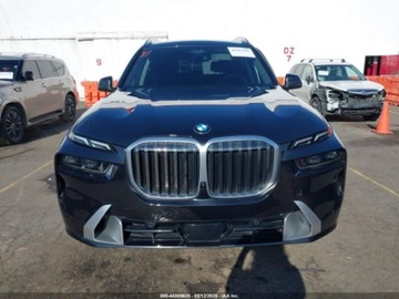BMW X7 2025 BMW X7 2025 BMW X7 XDRIVE40I 3.0 Benzyna 375KM, zdjęcie 10