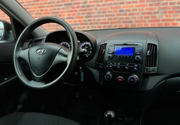 Hyundai i30 I Hatchback 1.4 109KM 2009 Hyundai i30 Klima Isofix Super stan Gwarancja w cenie Warszawa VRRJ 1.4, zdjęcie 4