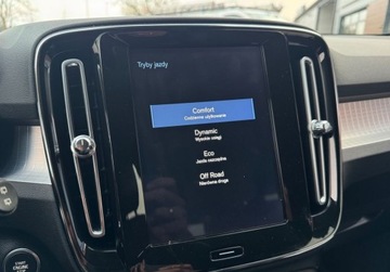 Volvo XC40 Crossover 2.0 D3 150KM 2019 Volvo XC 40 2,0 Multi Led 150PS Virtual Tacho Skora Harman Kardon Reling S, zdjęcie 31