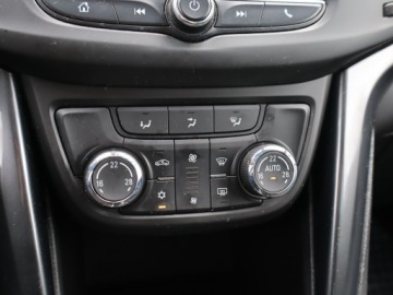 Opel Zafira C Tourer Facelifting 1.4 Turbo 140KM 2018 Opel Zafira 1.4 Turbo, 7 miejsc, Navi, Klima, zdjęcie 11