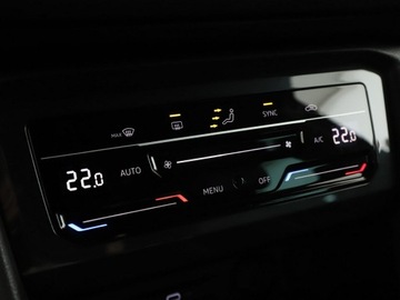 Volkswagen Tiguan II SUV 2.0 TDI 150KM 2020 Volkswagen Tiguan FV23% lift 4x4 DSG full LED, zdjęcie 27