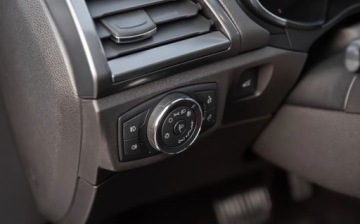 Ford Mondeo V Kombi 2.0 TDCi 180KM 2018 Ford Mondeo SW 2.0TDCI 180KM FullLedy Navi Camera Automat Alu 20 VAT 23, zdjęcie 16