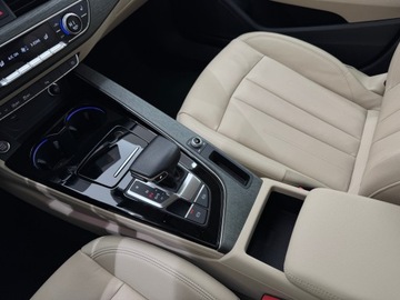 Audi A4 B9 Limousine Facelifting 2.0 35 TFSI 150KM 2023 Audi A4 Limousine 35 TFSI S Line S Tronic / 1właśc, zdjęcie 21