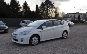 Toyota Prius III 2009 Toyota Prius 1.8 Hybryda 136KM