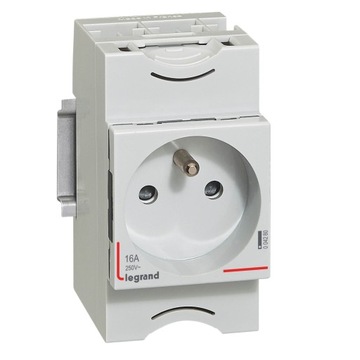 LEGRAND GNIAZDO MODUŁOWE 2P+Z 10/16A NA SZYNĘ G380