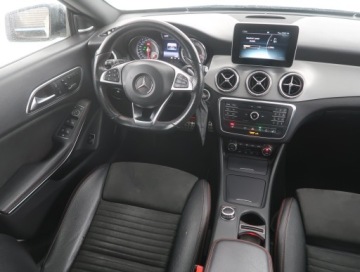 Mercedes CLA C117 Shooting Brake 2.0 250 211KM 2016 Mercedes CLA 250 4MATIC, Salon Polska, 4X4, zdjęcie 6