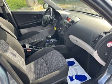 Kia Ceed I Hatchback 5d Facelifting 1.4 DOHC 109KM 2010 Kia Ceed Raty Ceed 1.4 benz Comfort Klima Gratis kola zimowe Gwarancja 1.4, zdjęcie 21