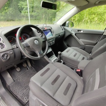 Volkswagen Tiguan I SUV 2.0 TDI CR DPF 140KM 2009 Volkswagen Tiguan 2.0 TDI 4x4 Xenon Android Hak Czujniki Parkowania 2.0, zdjęcie 20