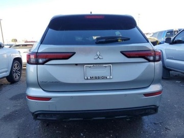 Mitsubishi Outlander III 2022 Mitsubishi Outlander Mitsubishi Outlander SE FWD, od ubezpieczalni, zdjęcie 4