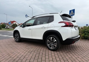 Peugeot 2008 I SUV Facelifting 1.2 PureTech 110KM 2017 Peugeot 2008 1.2 T NAVI Ledy Panorama dach 1.2 Benzyna 110KM, zdjęcie 23