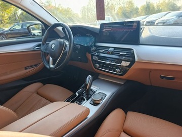 BMW Seria 5 G30-G31 Limuzyna Facelifting 2.0 518d 150KM 2021 BMW 5 2.0d 190KM Lift , Bezwypadek, Salon PL, 2 Właściciel, zdjęcie 4
