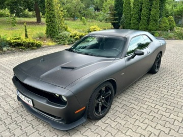 Dodge Challenger III 2017 Dodge Challenger 3.6 V6 309KM| Pakiet wizualny SRT, zdjęcie 14