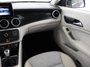 Mercedes CLA C117 Shooting Brake 1.6 200 156KM 2015 Mercedes CLA 200, Salon Polska, Skóra, Klima, zdjęcie 7