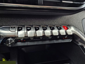 Peugeot 3008 II 2022 Peugeot 3008 1.6 PureTech Hybrid PHEV Allure Pack 180KM 2022r, zdjęcie 20