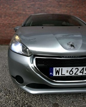 Peugeot 208 I Hatchback 3d 1.2 VTI 82KM 2013 Peugeot 208 Czujniki Kamera niski przebieg Gwarancja w cenie WarszawaVLAV, zdjęcie 34