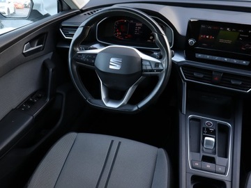 Seat Leon IV Sportstourer 1.5 eTSI (MHEV) 150KM 2021 Seat Leon 1.5 TSI, Salon Polska, Serwis ASO, zdjęcie 6